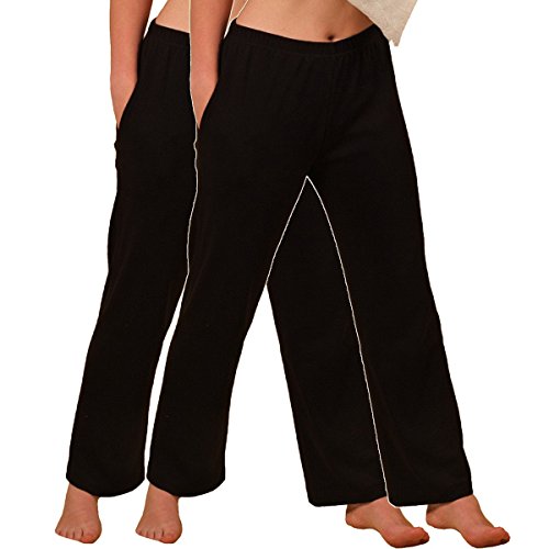 Zwei Beine in einer lockeren schwarzen Homewear Hose aus Bio-Baumwolle mit elastischem Bund, ideal für Damen und Herren, Größe 44/46 (L).