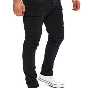 Schwarze Cargohose mit Seitentaschen, Slim Fit Cargojogger von Yazubi Jayden