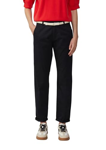 Hochwertige s.Oliver Chino-Hose mit geflochenem Gürtel und Garment Dye-Technik - Baumwoll-Hosenstil für Männer mit modernem Look und elegantem Charakter