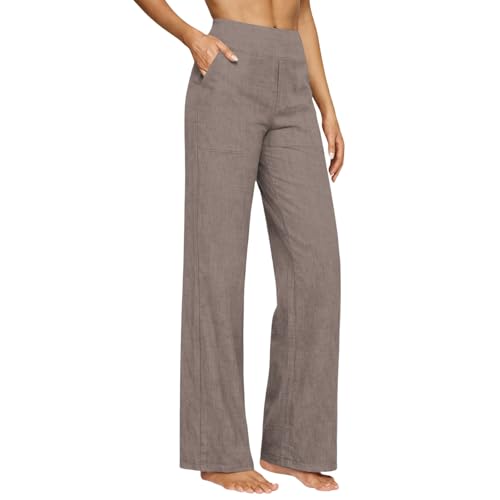 Dame in einer Leinenhose mit weitem Bein und elastischem Bund, ideal für Sommer und Freizeit.