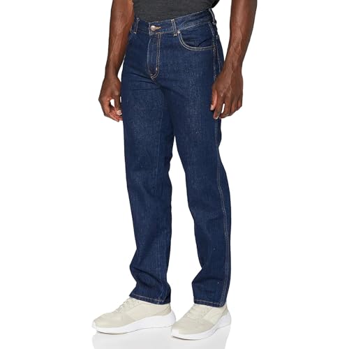 Authentische Wrangler-Jeans in Darkstone (Blau) mit geradem Bein und klassischem Design. 100% Baumwolle, leicht zu tragen und stilvoll ausgestattet.